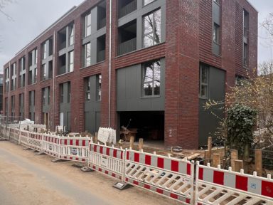 098-240214-Baustelle-Friedensallee-Titel